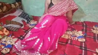 Horny Indian Desi Bhabhi homemade XXX video