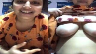 Araria village Bhabhi boobs show for her secret lover