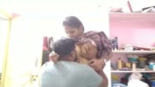 Village Desi Bhabhi secret affair with neighbor