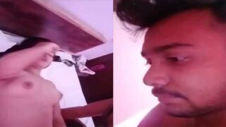 Dehati cute girl fucked by lover in hotel room