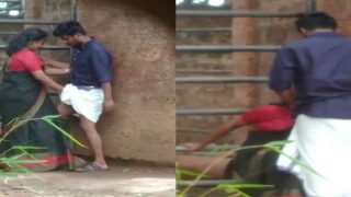 South Indian lovers daring sex act outdoors