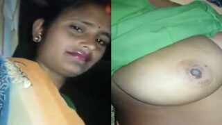 Dehati wife showing boobs to her Devar
