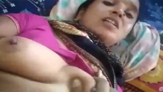 Village aunty getting fucked by old guy