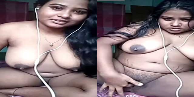 Fatty chubby Bangla village girl fingering