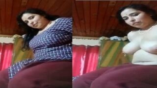 Desi bhabhi naked fingering upon cheating