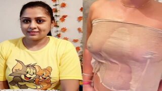 Indian Youtuber girl nude bath mms video