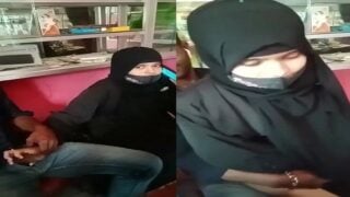 Hijabi riding dick sex in village photo studio