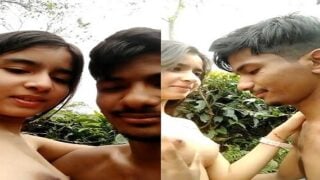 Cute college lovers outdoor Assamese sex video