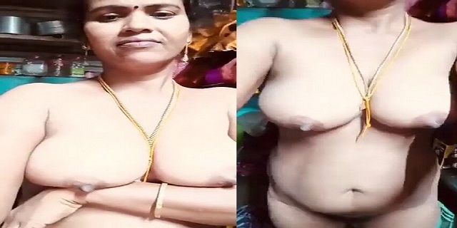 640px x 320px - Telugu aunty big boobs and naked selfie video - Village Sex Videos