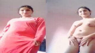 Pakistani village sex wife nude show for lover