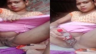 Indian village xxx wife using coke bottle in pussy