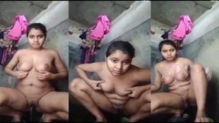 Girlfriend pissing in bathroom and village xxx bath